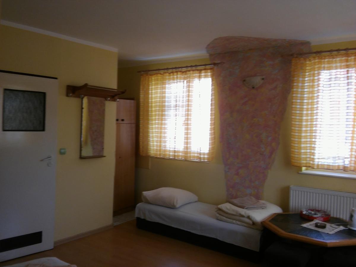 Motel Ararat Kołobrzeg Extérieur photo
